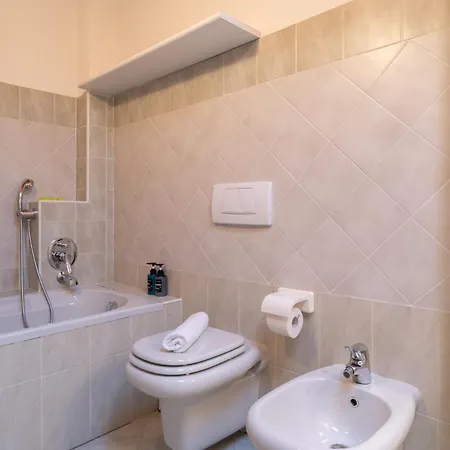 La Dimora Del Borgo 펜션 리에르나