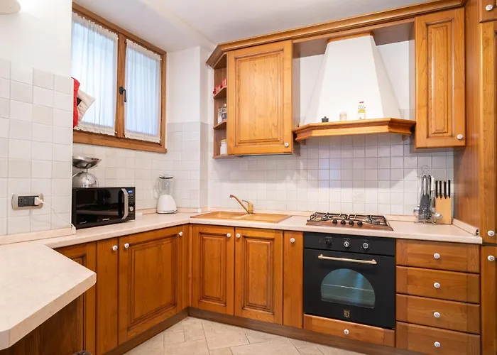 בית נופש La Dimora Del Borgo ליירנה