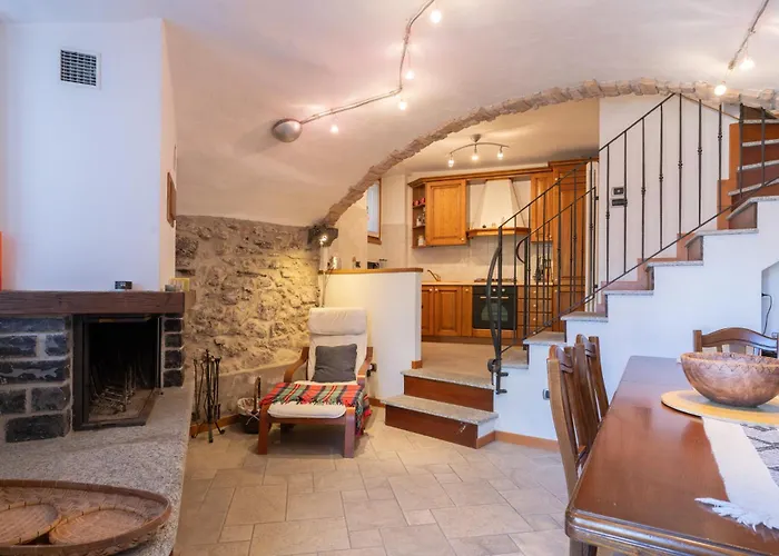 La Dimora Del Borgo * ליירנה