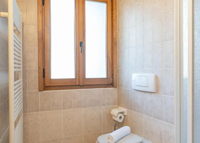 Vakantiehuis La Dimora Del Borgo Lierna